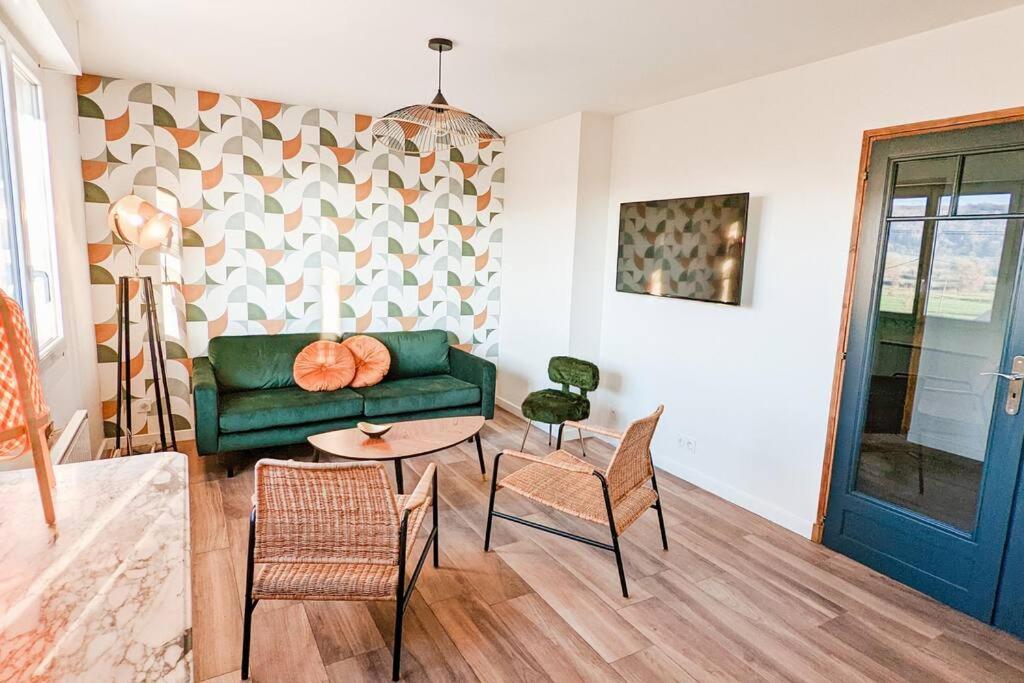 Maison Lombardi - Gite 6 Personnes 4 Etoiles Dun-sur-Meuse Exteriör bild