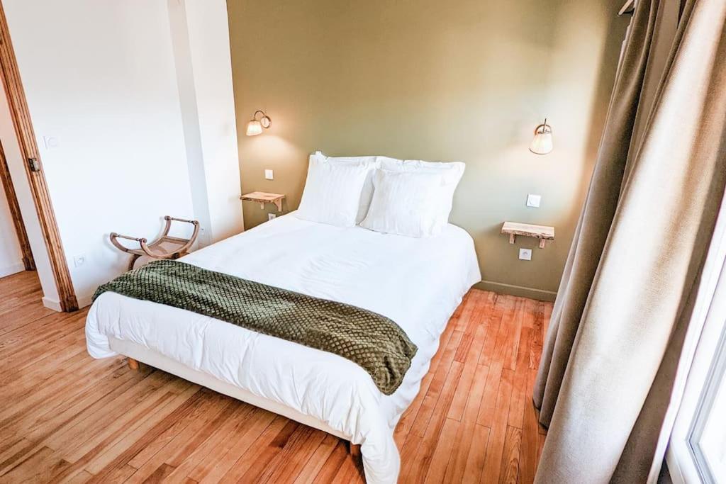 Maison Lombardi - Gite 6 Personnes 4 Etoiles Dun-sur-Meuse Exteriör bild
