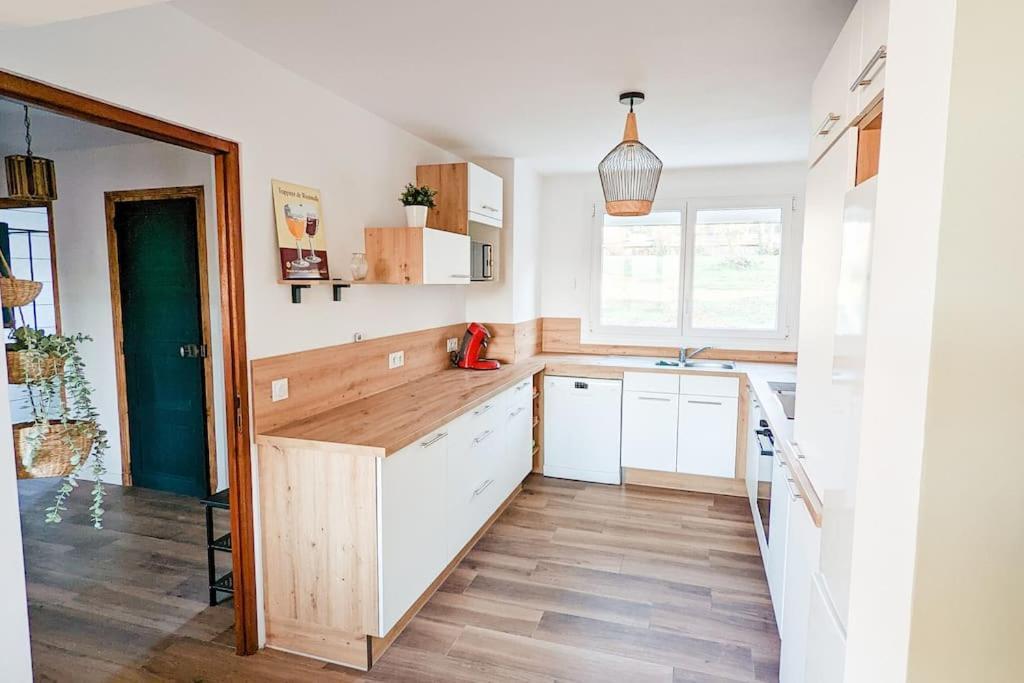 Maison Lombardi - Gite 6 Personnes 4 Etoiles Dun-sur-Meuse Exteriör bild